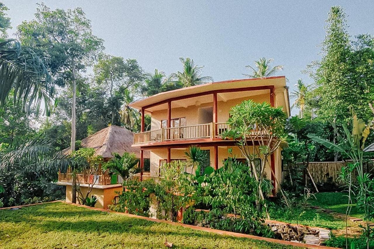 Shanti Toya Ashram Mambat Exterior foto